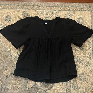 Old Navy Black V-Neck Blouse